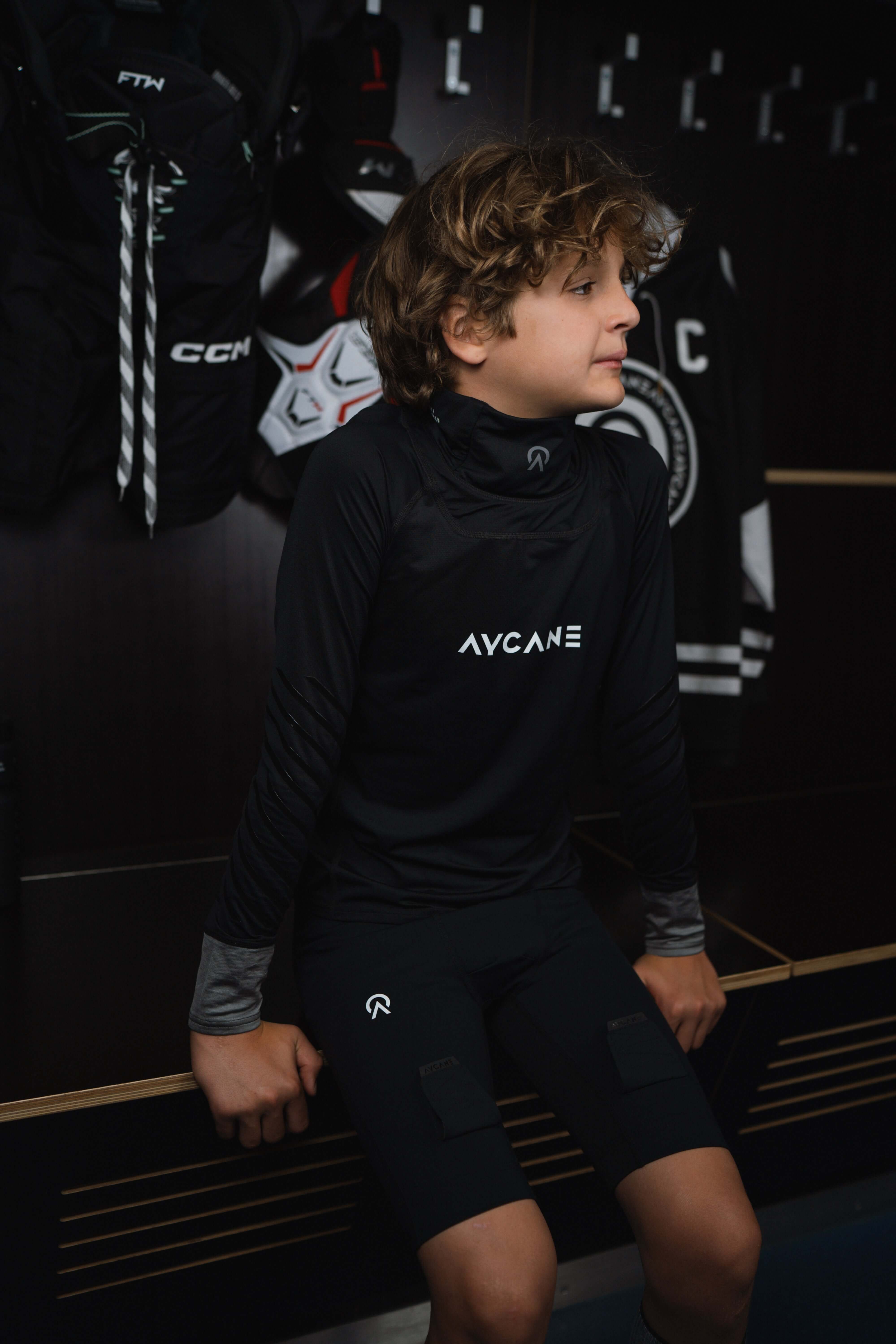 Blade Y Base Layer Long Sleeve Youth | BNQ