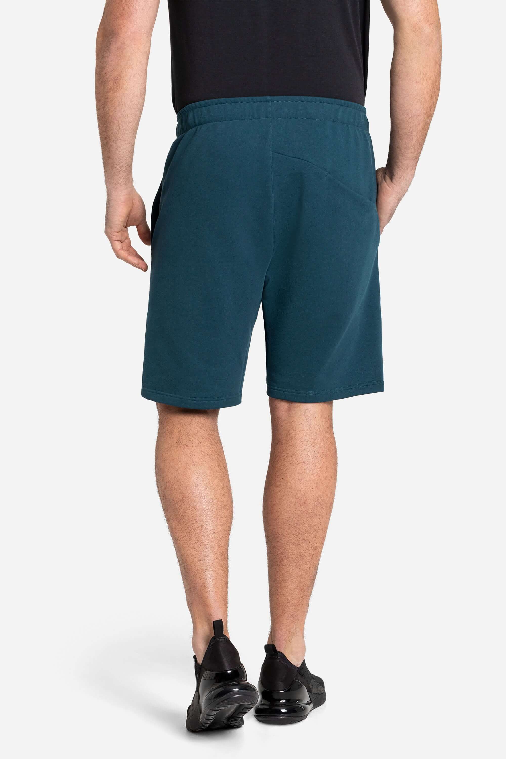 Training and leisure shorts in blue from AYCANE