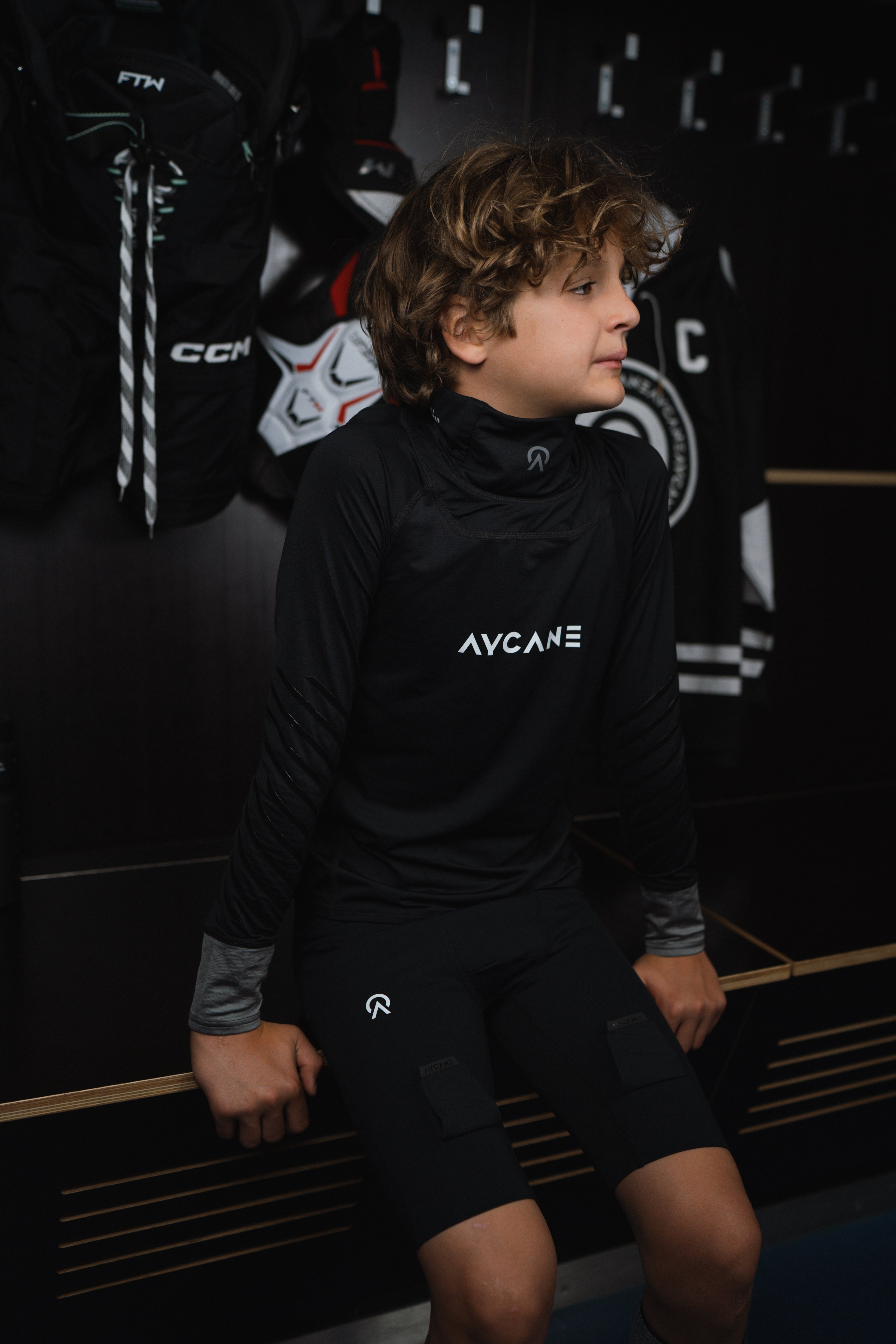 Blade Y Base Layer Long Sleeve Youth | BNQ