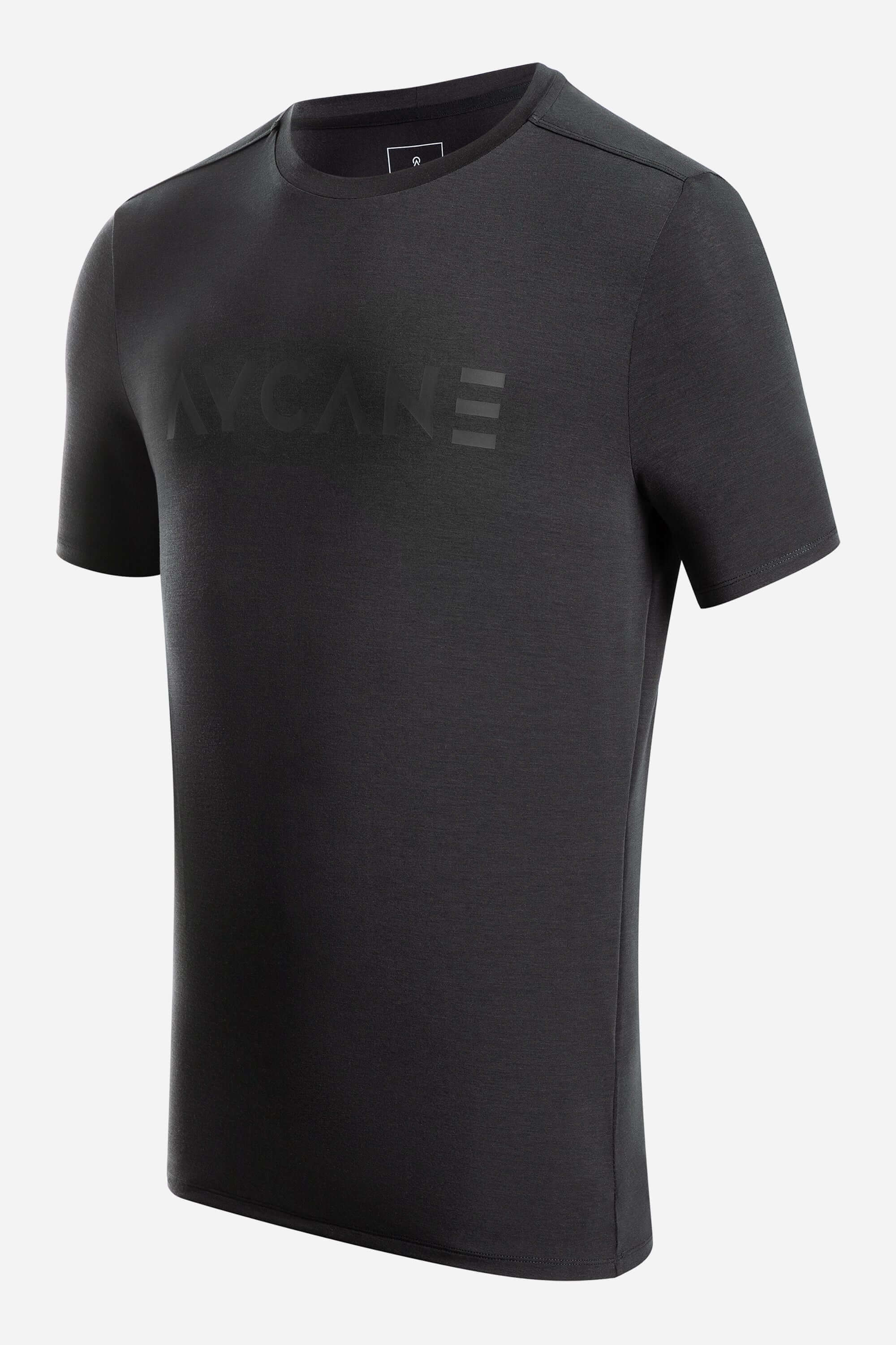 Black hockey training t-shirt short sleeve with black logo