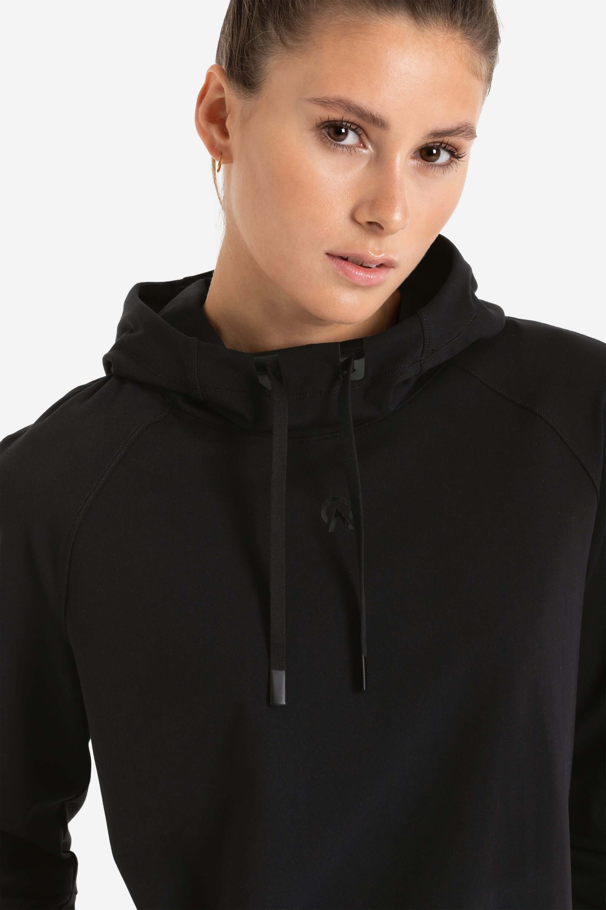 Women training and recharge hoodie with cord strings in black