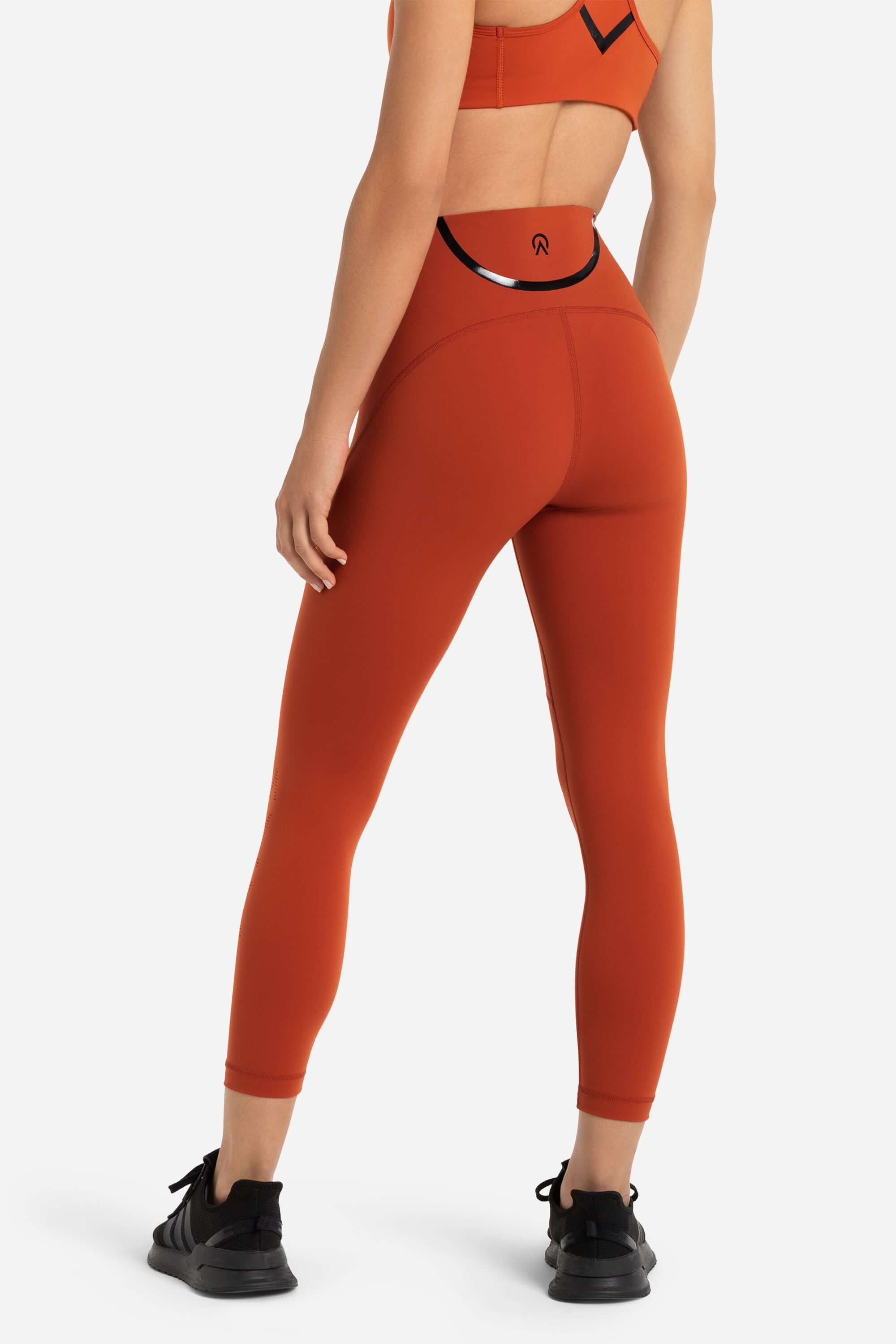 Workout leggings in red